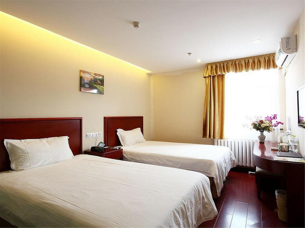 Greentree Inn Shanghai Zhongshan Hutai Hotel Exterior photo